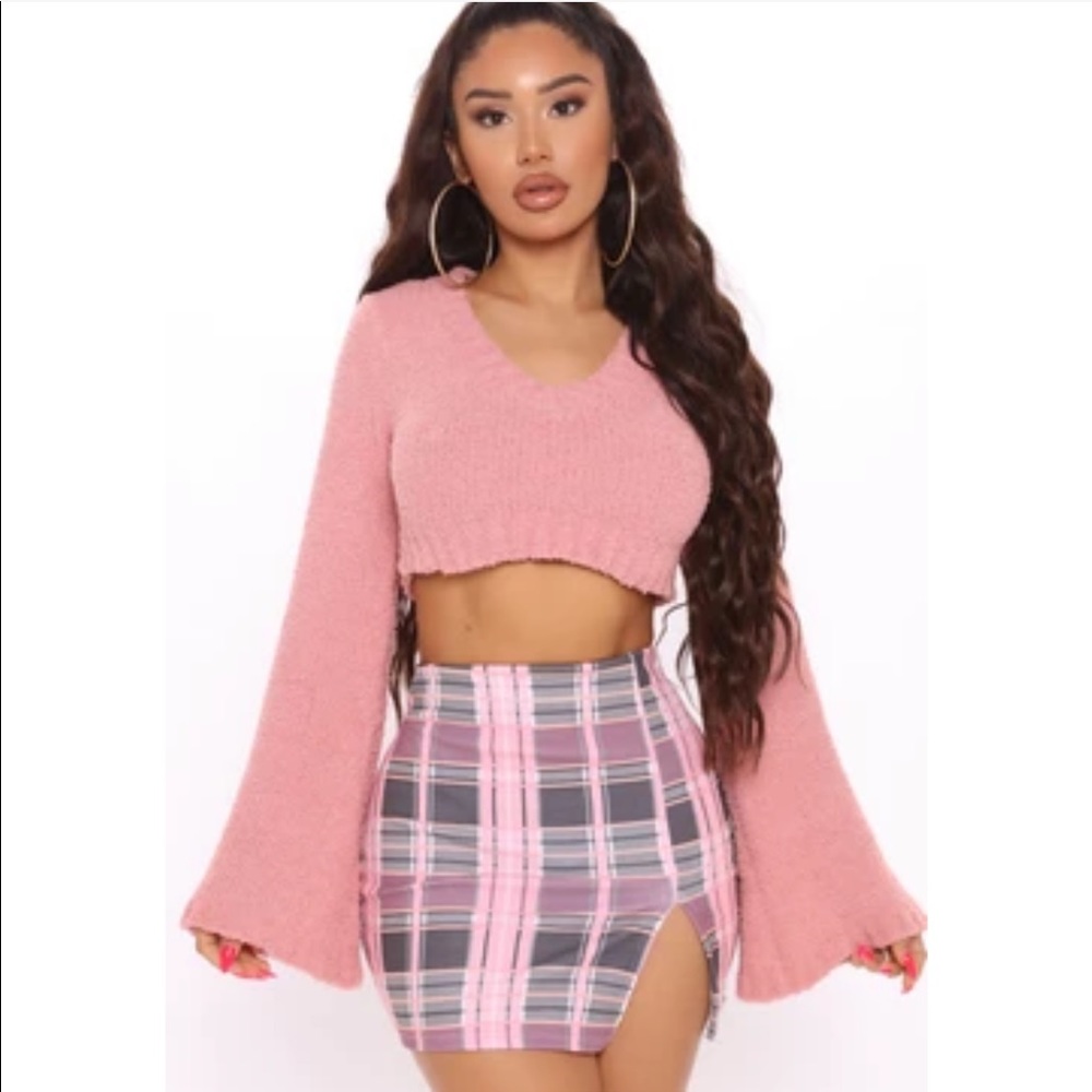 Fashion Nova Cropped Sweater